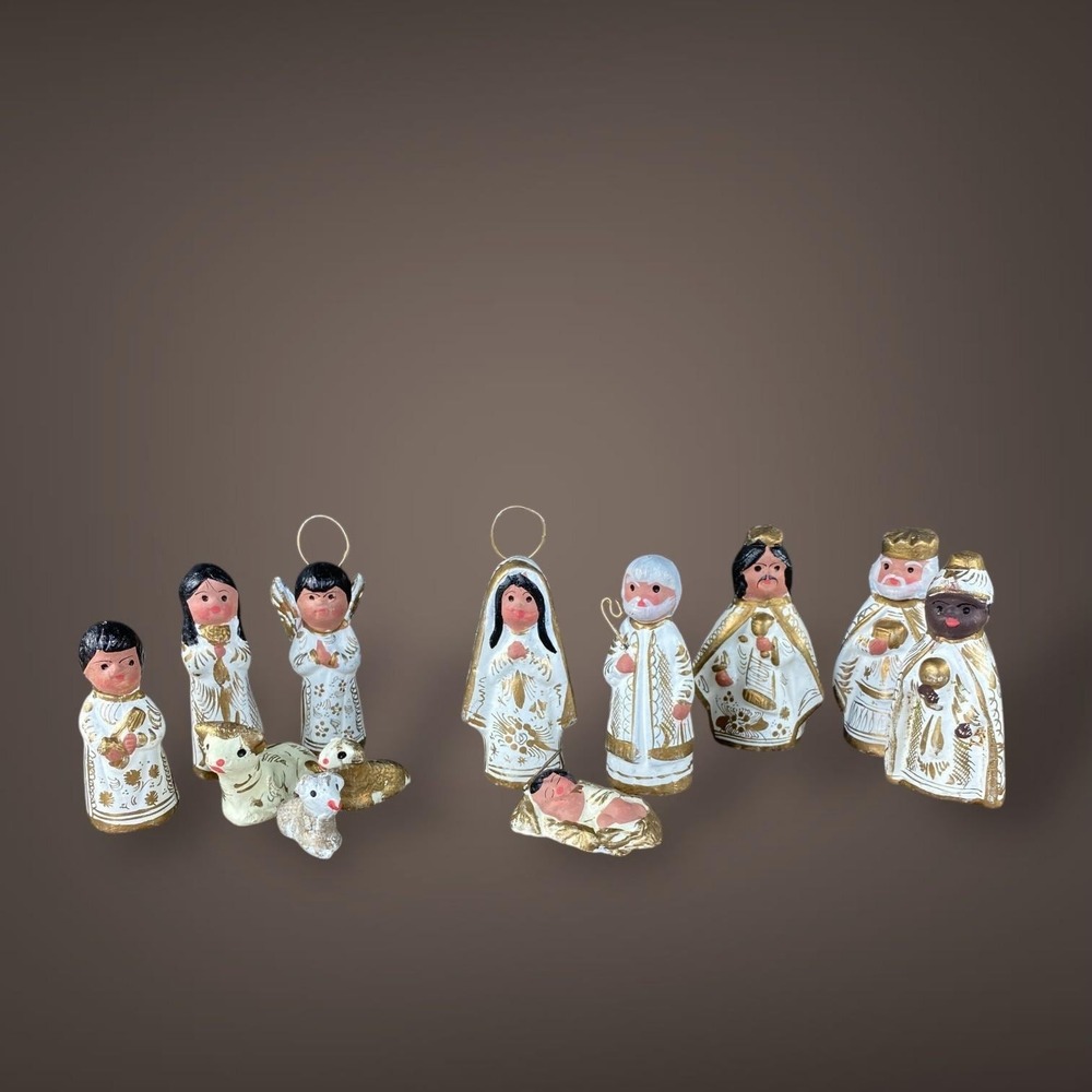 Mexico Nativity Set 12pc Handpainted Figures‎ Up to 3" Vintage Christmas Decor